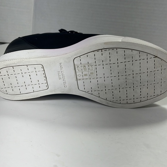KARL LAGERFELD PARIS,Black Fabric/Leather COVEY WEDGE Sneaker/Bootie/Shoe SZ 5.5 - Picture 6 of 8